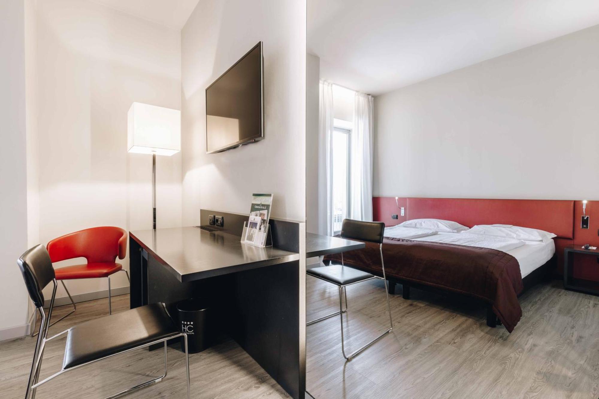 Hotel Continental Cremona Exteriör bild